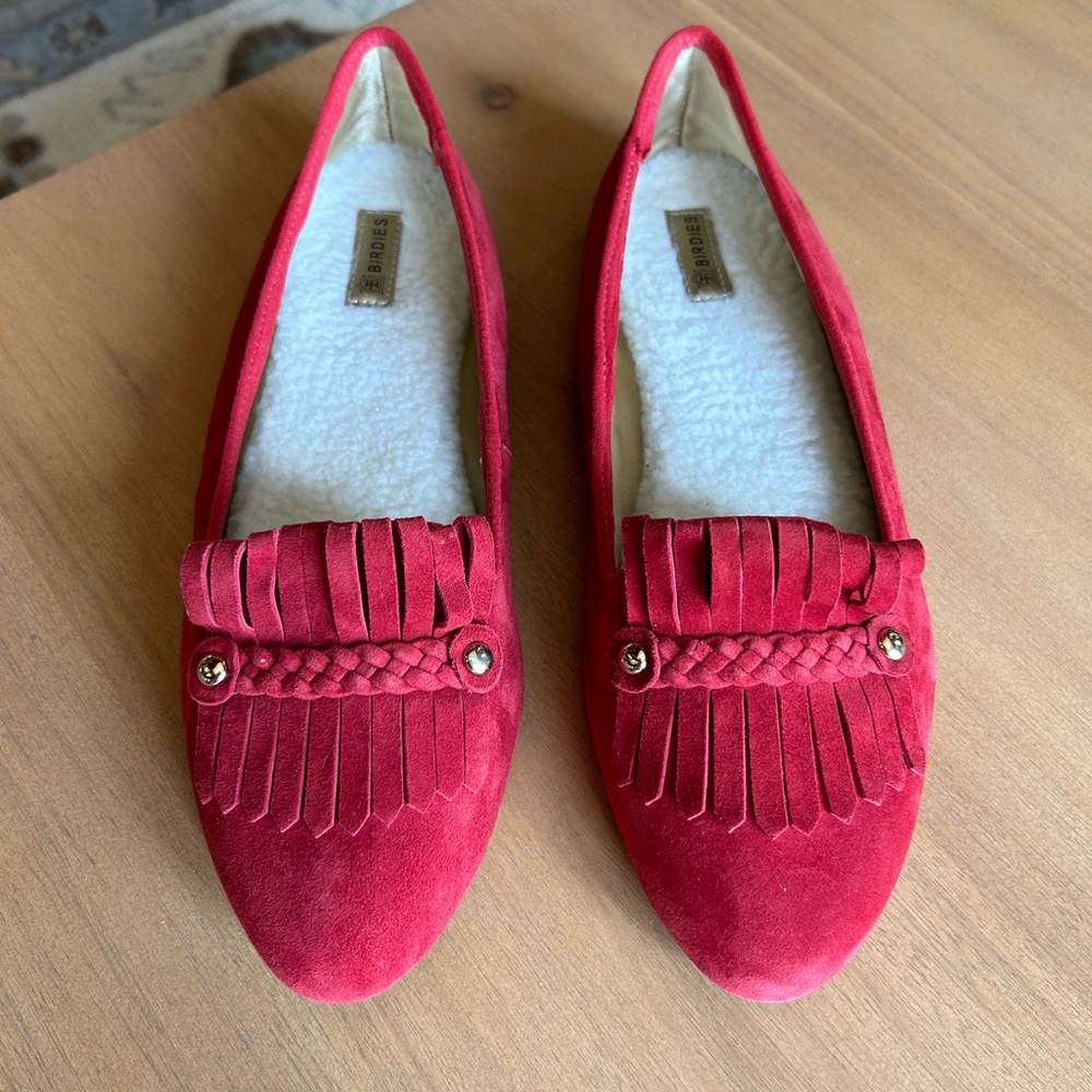 BIRDIES Red Cardinal Suede Flat Women’s S 9 Kiltie Fringe Faux Fur Lined Loafer